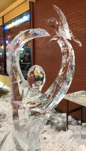 Peace-and-Love-Ice-Sculputure-Dove