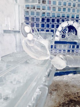 Ice-Eggs-Up-Close-for-Zehnder's-Ice-Kitchen