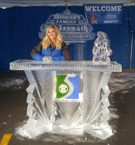 Ice-Sculpture-News-Desk-Zehnder's-Snowfest